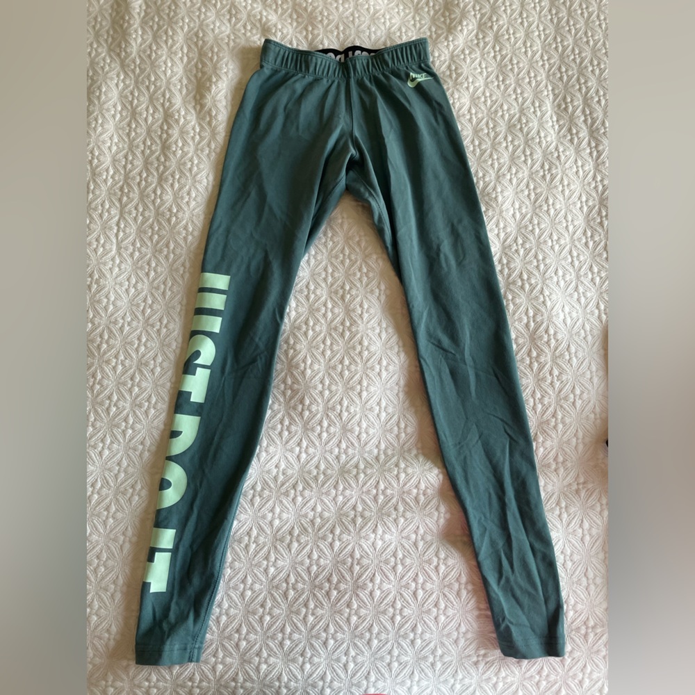 Nike yoga pants